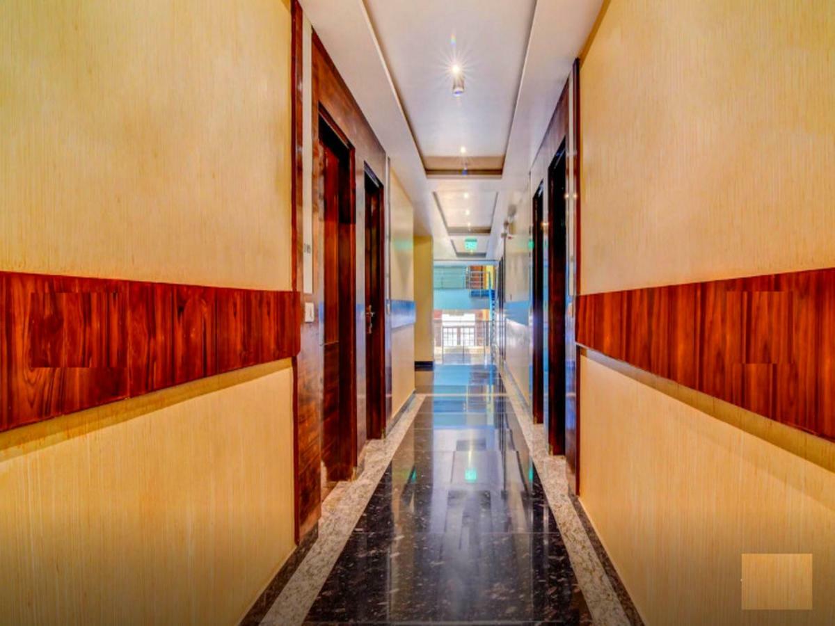 Hotel The Grand Uddhav Neu-Delhi Exterior foto