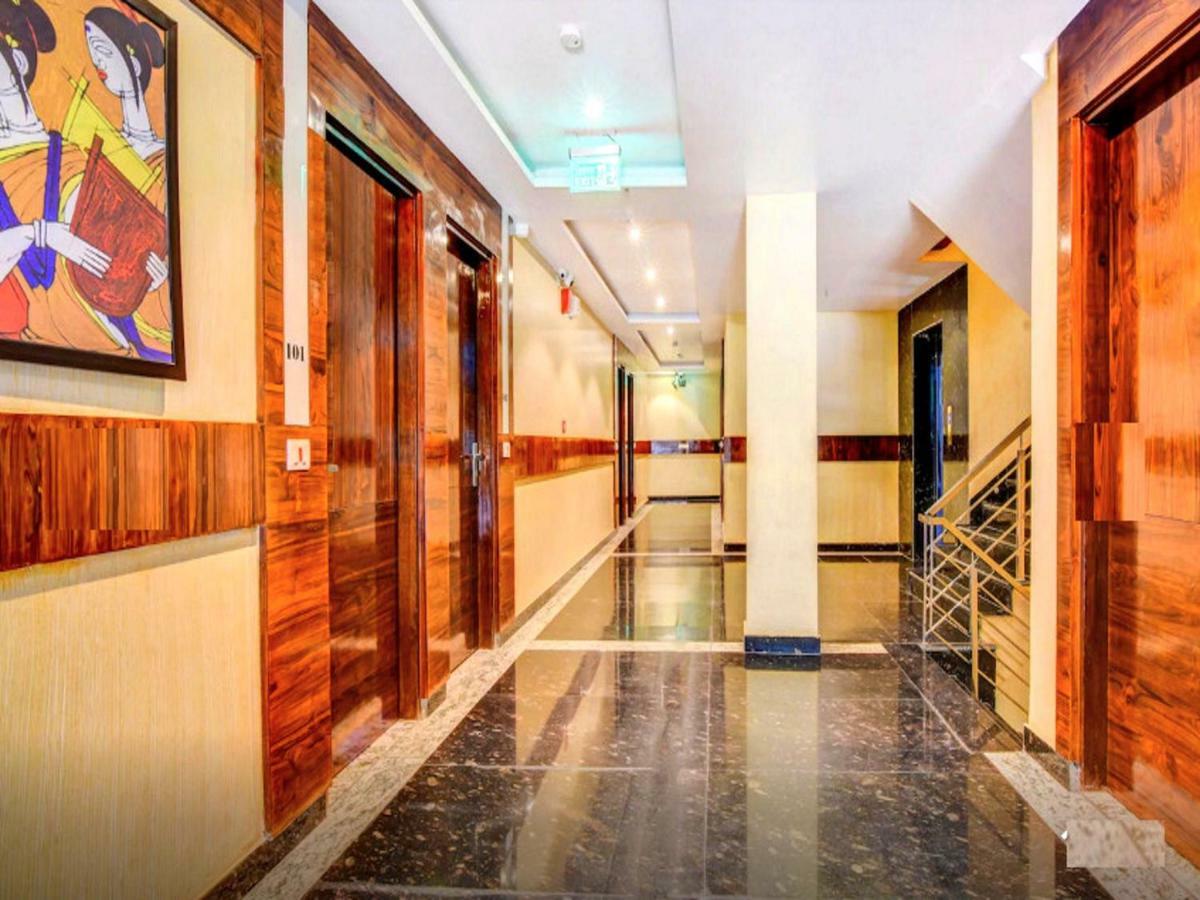Hotel The Grand Uddhav Neu-Delhi Exterior foto